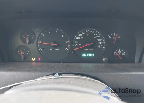 2000 Jeep Grand Cherokee Laredo z USA, uszkodzony, nr VIN 1J4G248S2YC339997